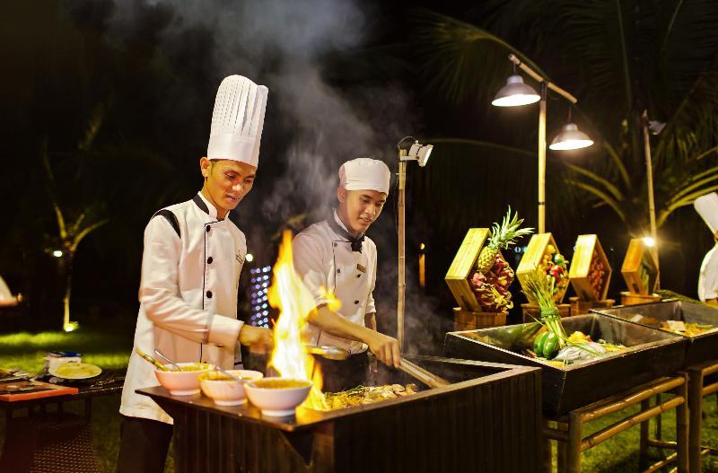 Mulberry Collection Silk Marina Imperial Wing Hotel Hoi An Exterior foto